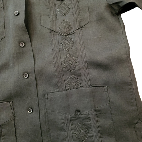 Black Guayabera Succeso UOMO by PHITA size small and size large NWOT - Picture 4 of 4